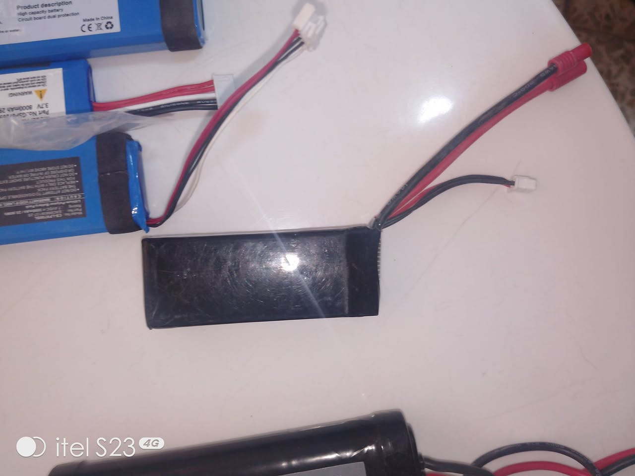 بطارية ليثيوم مراسلة واتس اب برقم ***********
