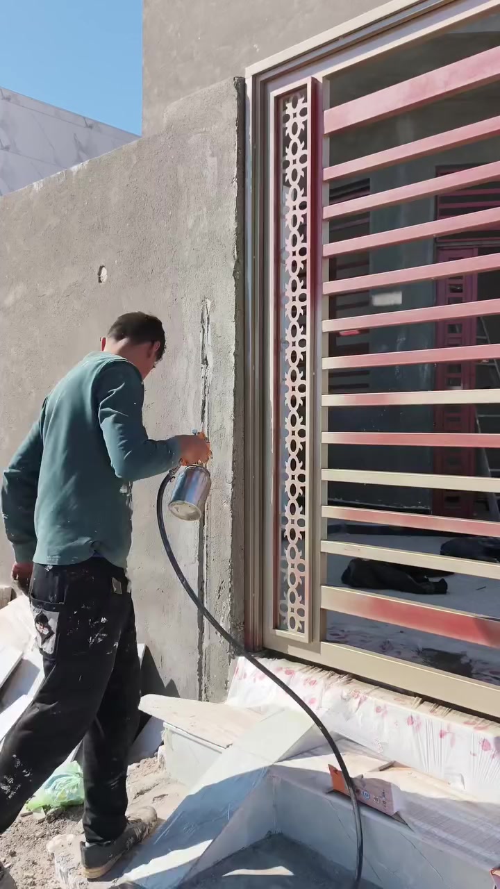 صبغ وتنضيف ابواب وشبابيك حديد  ***********
