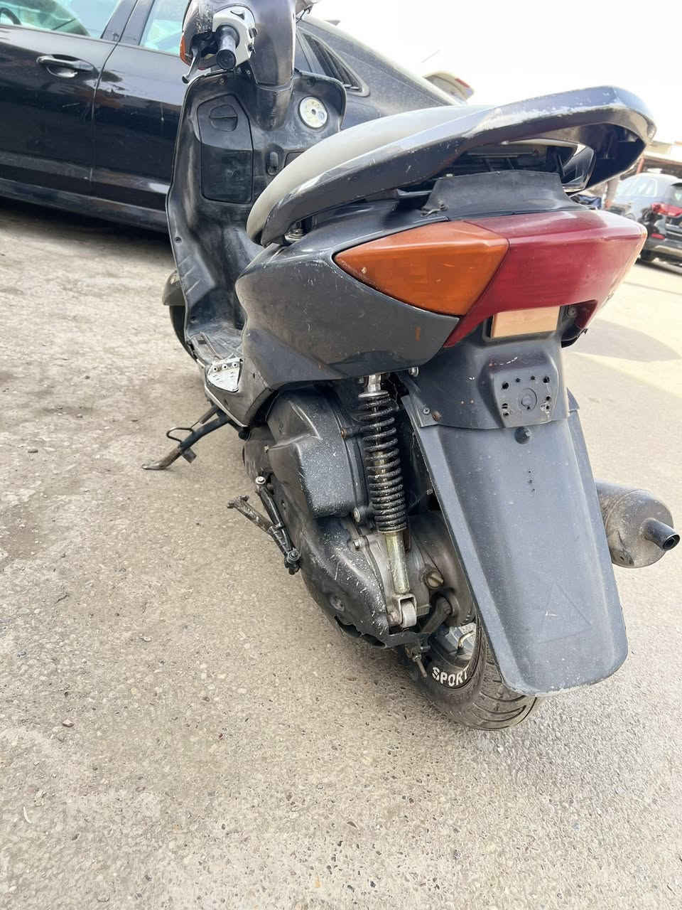 السلام عليكم سكنس نثيه للبيع السعر خاص مكاني البياع  ***********
