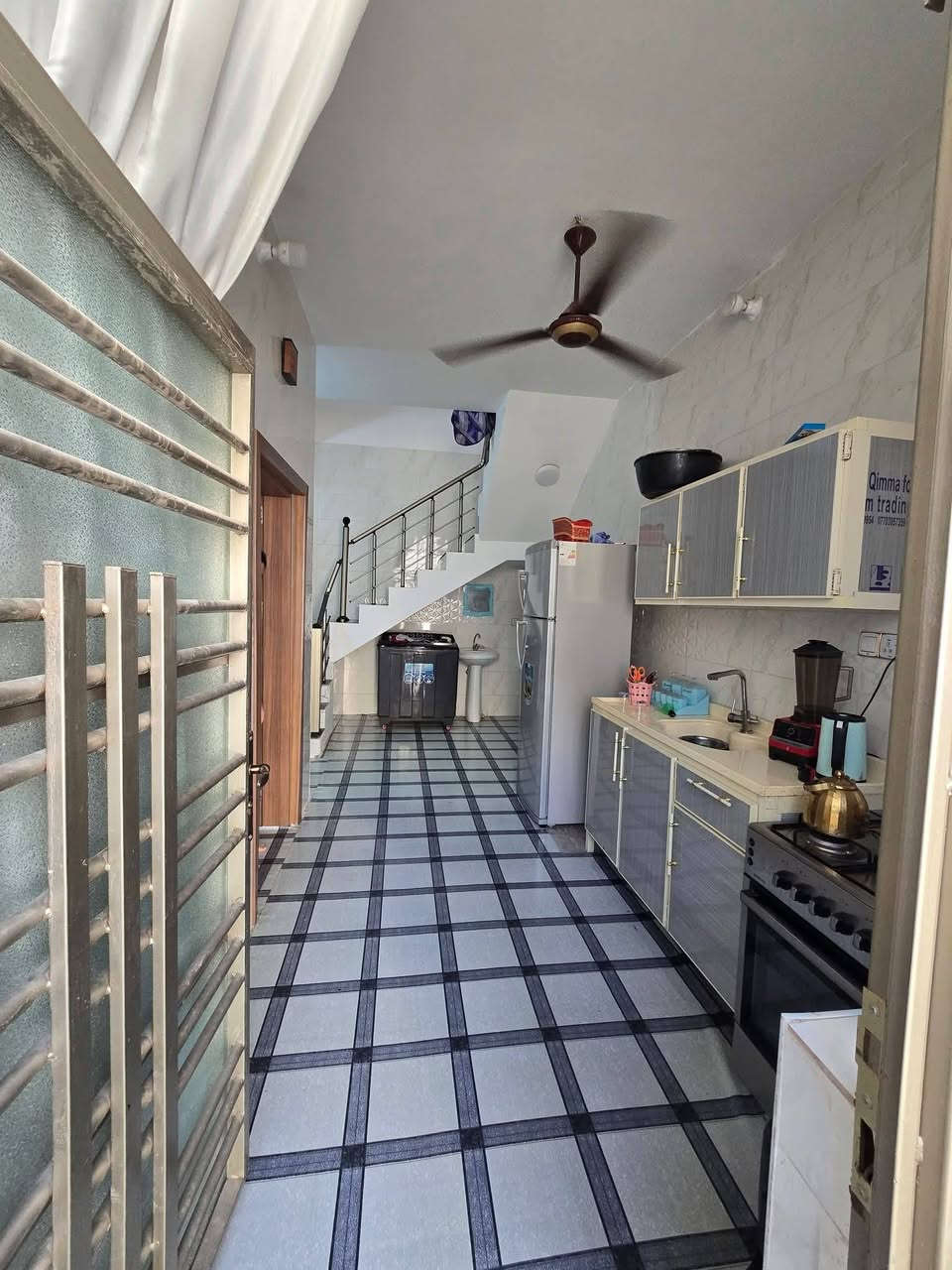 عروض مكتب جوهرة الفرات🏠🏜️ 👉
👇
يتوفر بيت 🏠المساحه50متر الواجهه7النزال7.25(حي الزهراء تدخله من فرع اسواق سلام خلف حي العباس)) البناءطابوك طابقين كونكريت 

🏠💎الطابق الاول استقبال+مطبخ+صاله صغيره+منور+صحيات

الطابق الثاني 
♦️💎2غرف نوم+ صحيات+ سطح بناء((2025))

يصلح للسكن او حسينيه.  يصلح للاستثمار👈طريق بغداد(( حي الزهراء تدخله من فرع اسواق سلام خلف حي العباس ))

طابو زراعي سند25.🏠 ماء كهرباء مجاري تبليط
♦️💎يباع مع الاثاث
👇للستفسار
العنوان كربلاء المقدسه من يريد الاستفسار الارقام متوفره شرح مفصل 
من يريد ان نعرضه له بيته اوقطعته👉 فليتواصل معنا 👇👇

للستفساراكثر عن التفاصيل مراجعة
مكتب💎جوهرة الفرات💎 قنطرة السلام مجاورمطعم عين التمر
***********ميثم 
***********ميثم 
المندوبه أيه
