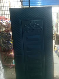 07813496844 السلام عليكم عندي باب للبيع يريد يخلي يراسلني خاص