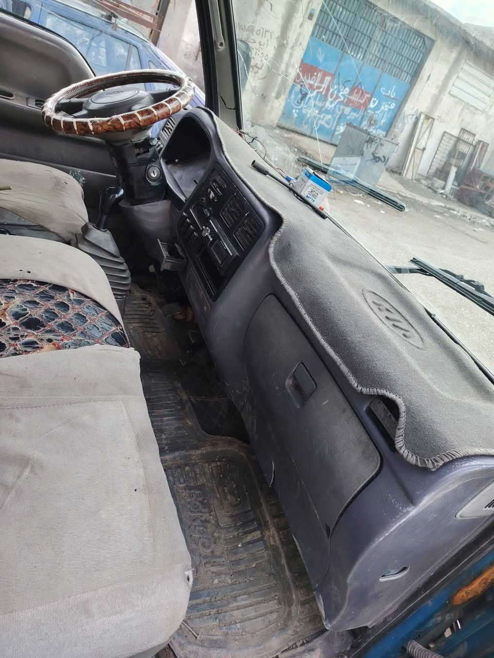 ‏السلام عليكم :كيا موديل 98 شغاله مايعوزها شي شرط التحويل رقم الماني السعر 55 وبيها مجال شي بسيط اخوان اني مو صاحب السياره  مجرد ناشرها الاتصال على هذا الرقم صاحب السياره سلام ابو عبد  ‪***********‬
