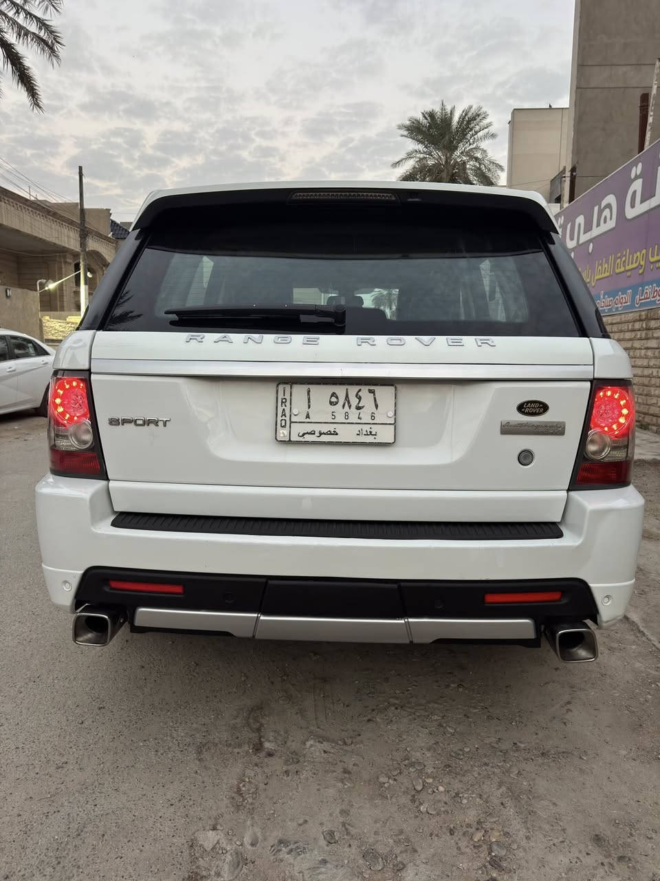 رانج روڤر 2011 سبورت
بسعر النترا السيارة حلوة ومتعوب عليها
موصفاتها معروفة 
محرك العادي المرغوب بدون سوبر
- فتحة
- بصمة 
- كشنات كهربائية + تدفئة بالكشنات الاماميه والخلفيه
- ستيرن كهرباء 
مكفولة من الضربه
- بجم زنون 
- كامرة خلفيه
- مري شفط وقلاب
5 ابواب بصمه
- دخول ذكي
- كشنات خزن 3 وضعيات
- جوبلسات تصعد وتنزل
- بالكشنات الاماميه والخلفيه
- ستيرن كهرباء 
- مكفولة من الضربه
- بجم زنون 
- كامرة خلفيه
- مري شفط وقلاب
5 ابواب بصمه
- دخول ذكي
- كشنات خزن 3 وضعيات
- جوبلسات تصعد وتنزل
***********
