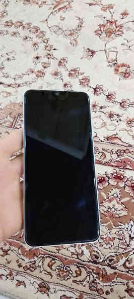 السلام عليكم جهاز للبيع ايتل A70 للبيع ذاكرة 256 رام 8 نضافته 99% بدون ملحقات فقط كفر اصلي ويا سعرة 100 وبي مجال حك الجيه مكاني هاشمية. خاص مفتوح رقمي ***********
