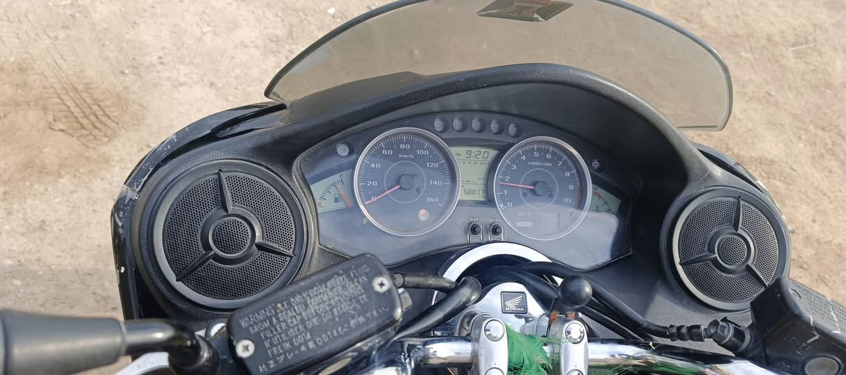 للبيع فورزة 0 10 s7 دراجة مكفولة كفالة رقم الهاتف ***********  السعر مليونين كوت الاحرار
