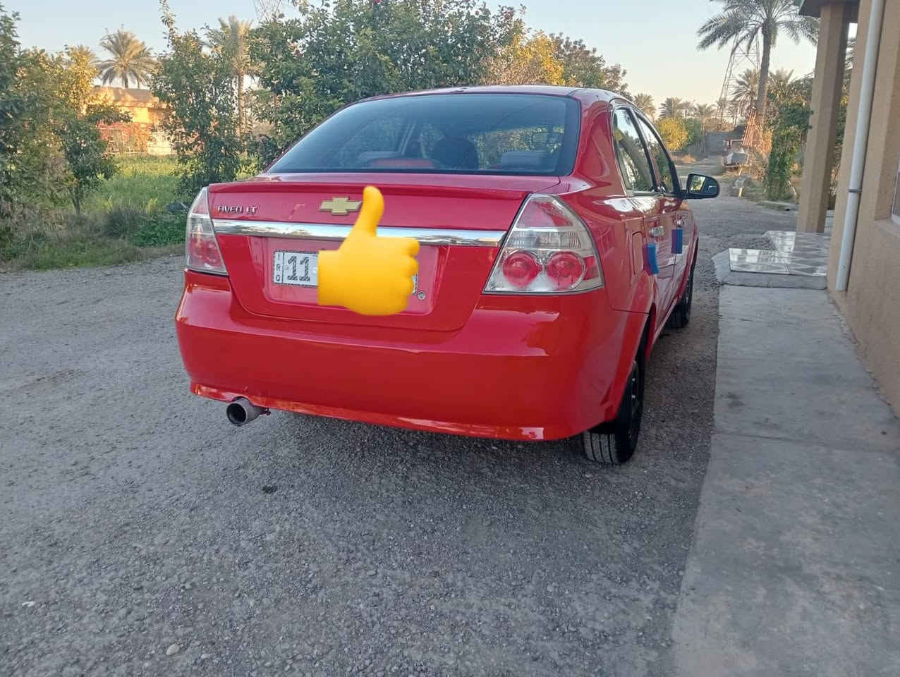 سلام عليكم
للبيع افيو موديل 2010
بيها صبغ جاملغ و لباب شويه بدون ضربه بدون دواخل 
رقم بغداد تحويل مباشر سنويه 29 
مكينة كير خير من الله صدر تخم تاير جديد 
سعر 70$ وبيها مجال 
الهاتف ***********
