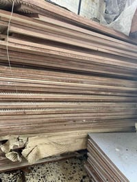 سيراميك جدران عرض 40 طول 105 عدد سكيبه او سيراميك ارضيه 30x30عددً21 كا...
