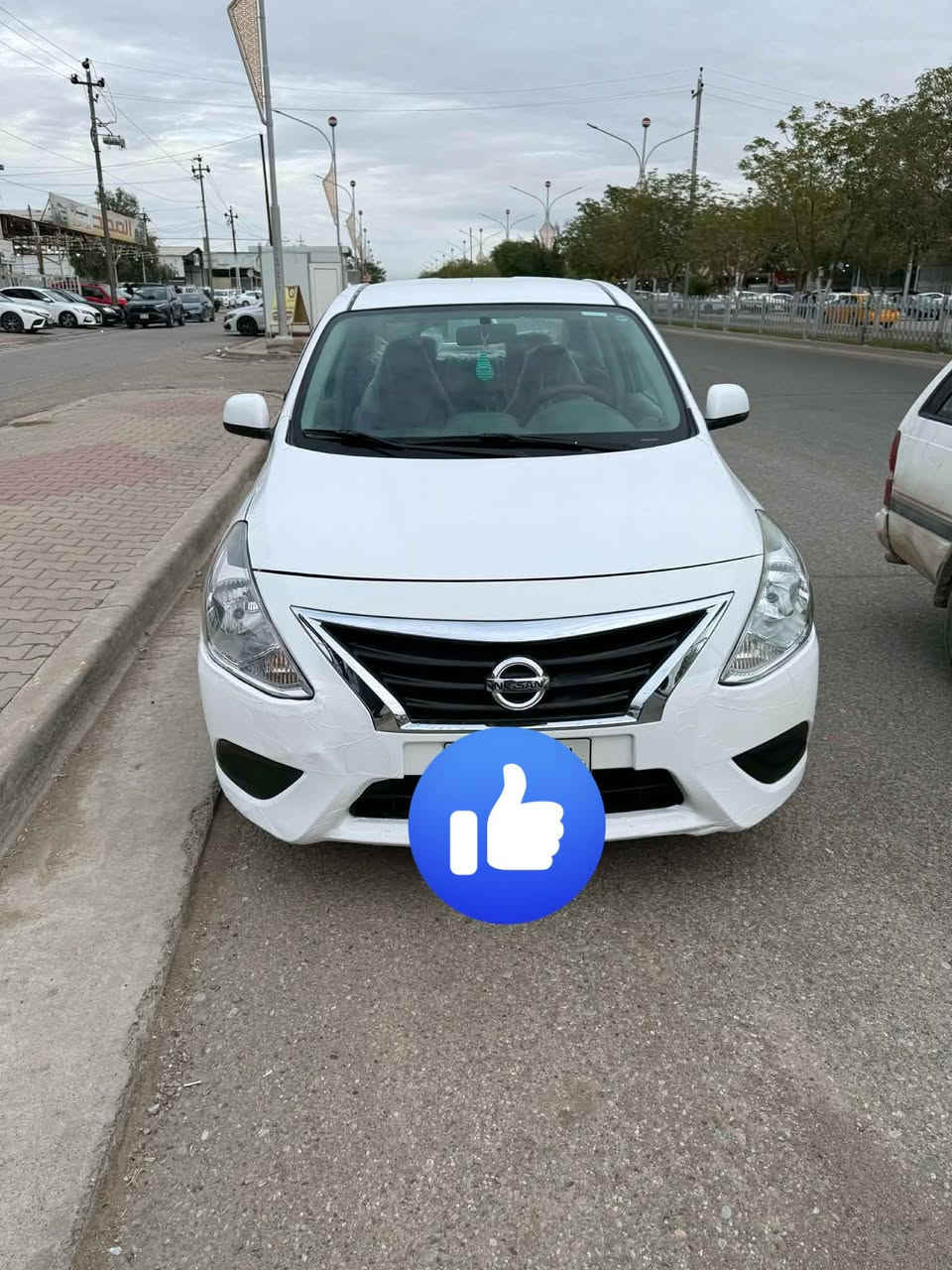 للبيع نيسان صني موديل 21 رقم شمالي
سيارة بدون ضرر بدون صبغ فقط قطعتين بيها تعديل شبر 
صدر محرك كير بشرط دفتر بنزين سيارة بسمي سعر 112 بي مجال عنوان كركوك ***********
