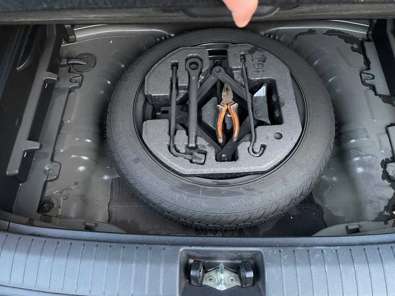 كونا موديل2022
وارد كندي حادث دعاميه اماميه فقط سياره مكفوله كفاله عامه ماشيه 22 رقم بغداد بسمي N السعر 140 شراي يتصل رقم الهاتف ***********
