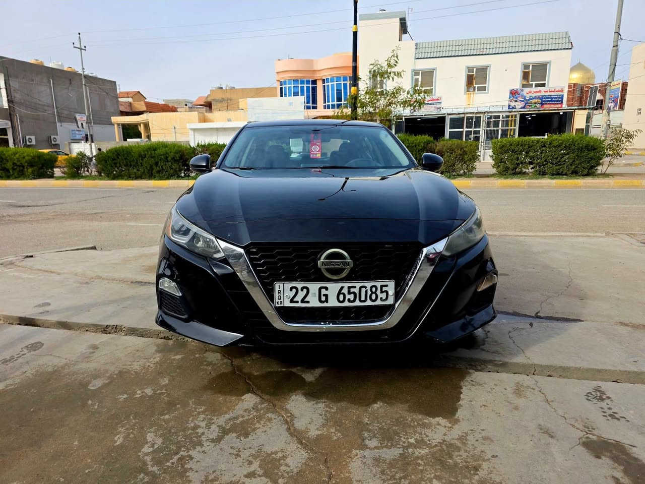 🚗 للبيع نيسان ألتيما 2020 🚗
وارد أمريكي / رقم اربيل  بأسمي شرط التحويل  رقم الدولي الجديد هزه وفحص  كله جديد
محرك مكفول 🔧 / كير مكفول
تخم تايرات جديد مبدل قبل أسبوعين
باتري جديد
صدر ع الوكاله كامل 
ضربتها جاملغ وحافت الباب بدون ارباك   واكو سونار   (باقي السيارة وكالة)
مواصفات السيارة:
محرك 2.5 لتر / 4 سلندر اقتصادي وقوي
شاشة لمس وسطية 8 إنج مع بلوتوث و USB وكار بلي 
كاميرا رجوع خلفية 
كشن جلد + كهرباء 
بصمه تشغل وبصمه ابواب
مثبت سرعه 
نظام أمان حديث (ABS / Airbags)
تصميم أنيق ورياضي بلون اسود شذري 
سيارة كاملة مكملة تجي تفحص وتشوف بعينك كعدتها حلوه وسيارة ما تصرف عليها كلشي 
مكان السياره خانقين  
 ***********.
