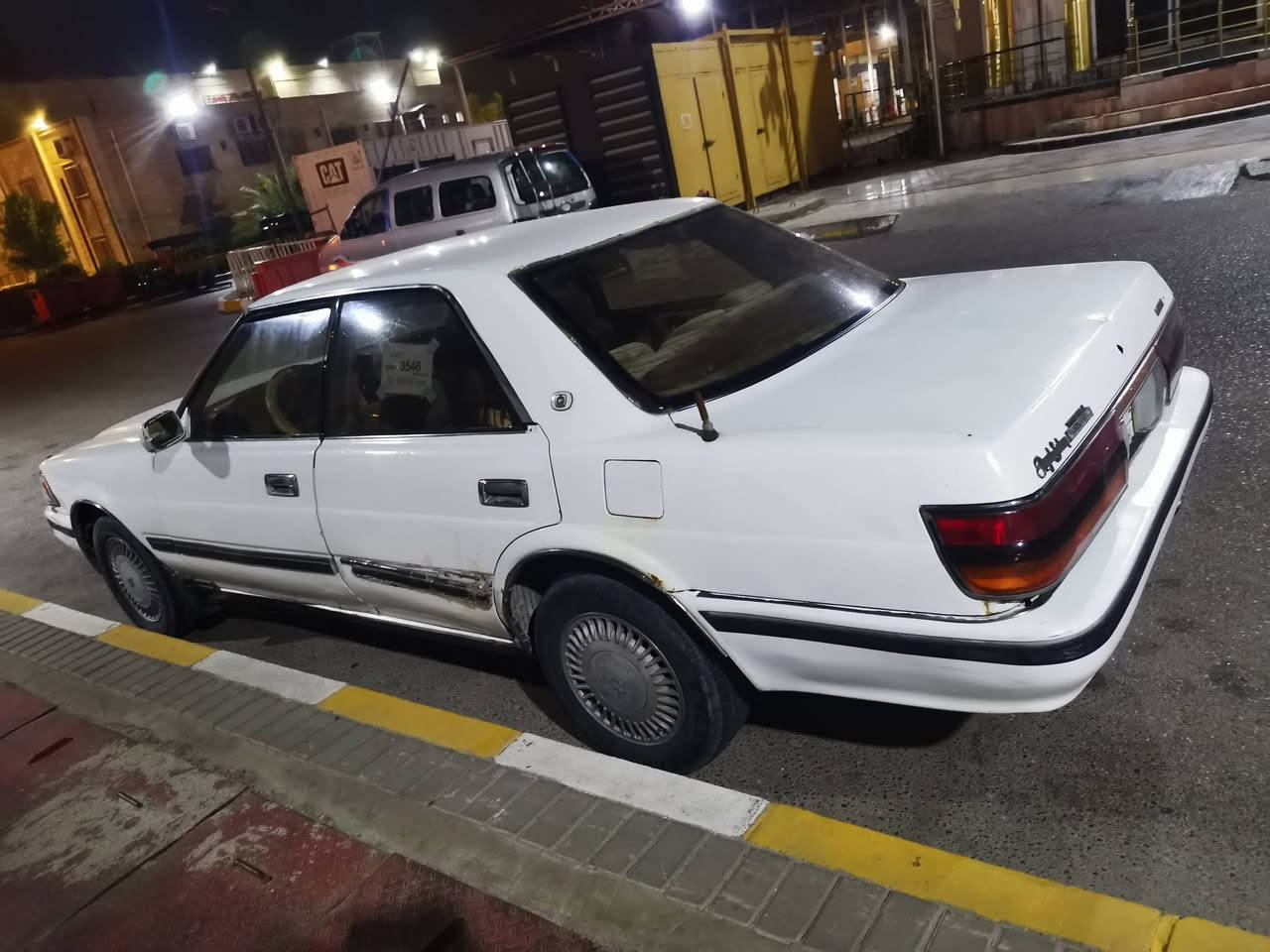 سلام عليكم
كراون رويال هارتوب بصره سنويه نهاية ٢٨ راعيهه يريد تحويل محرك ٢ ونص ديلكو كير حدادة كفالة مابيهه ضربه
 فقط نقص تبريد كمبريسر ٤٠ ورقة سيارة عملية وحلوه وسريعة تشلع التبليط
عنوان بصره ***********
