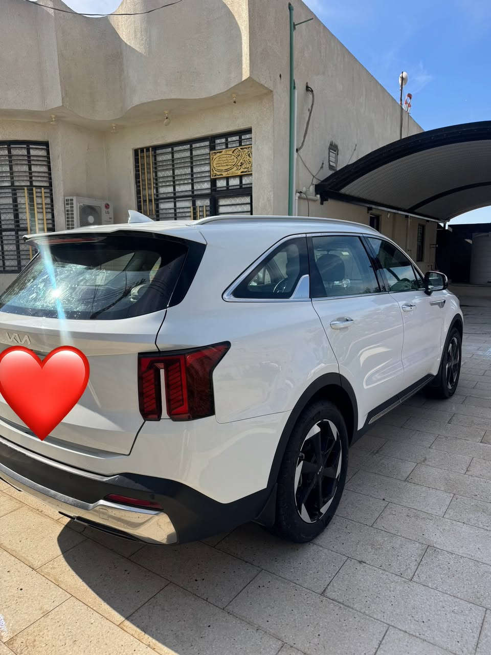 سيارة للبيع سورنتو مديل 2025
سياره كسر باكيت جديده 
محرك 6 سلندر كفالة عامه 
ماشيه 34 الف 
سياره خليجي رقم اربيل 
بسم الشركه وكاله بسمي 
خم تاير جديد 
دواخل بعدها بل باكيت 
السعر 310$
***********
***********
