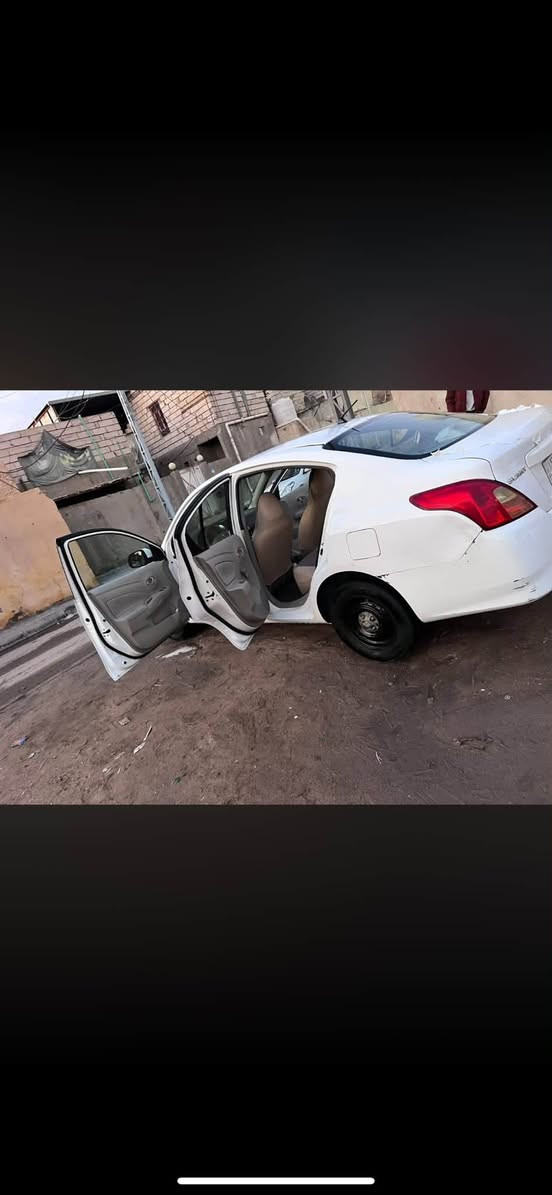 ‏سلام عليكم نيسان سني هندي موديل 17 رقم بصره حرة ماشي 200 سعر80 مكينة قير مقفول ورقم ***********
