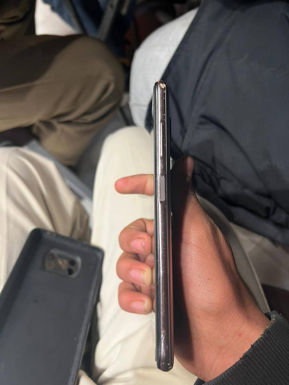 بوكو اكس 3 برو للبيع فقط ذاكرة 256 الجهاز كامل ومامبدل بي كلشي المكان بغداد الرئاسة شارع 20 السعر خاص الرقم ***********
