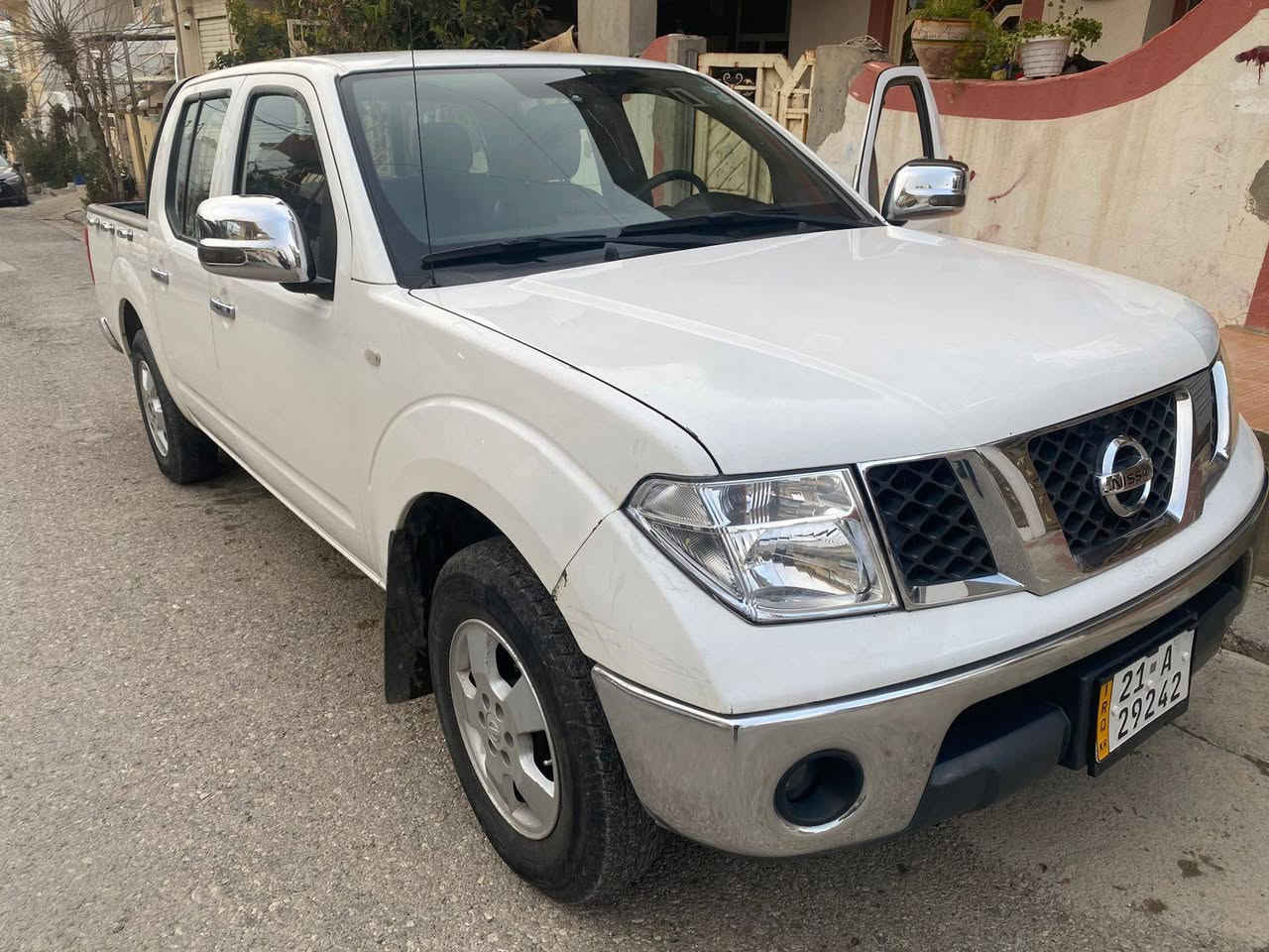 نیسان ناڤارا2009
بەناوی خۆمەوەیە
سەنەوی تازەیە تا 2029
یەک بست بۆیاخی هەیە سەر لایتی پێشەوە سەکن

سعر لە کۆمێنت داوابکە ڕاستەخۆ بۆت دیت 📩 

دەرگای دوای سەکن سارد هەی
تێبینی  
سەیارەکە غازه
سلیمانی-

ژمارەی خاوەنی 
***********
