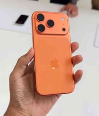 السلام وعليكم  ايفون 17 للبيع جديد استعمال شهر   ‭0770 004 4563‬