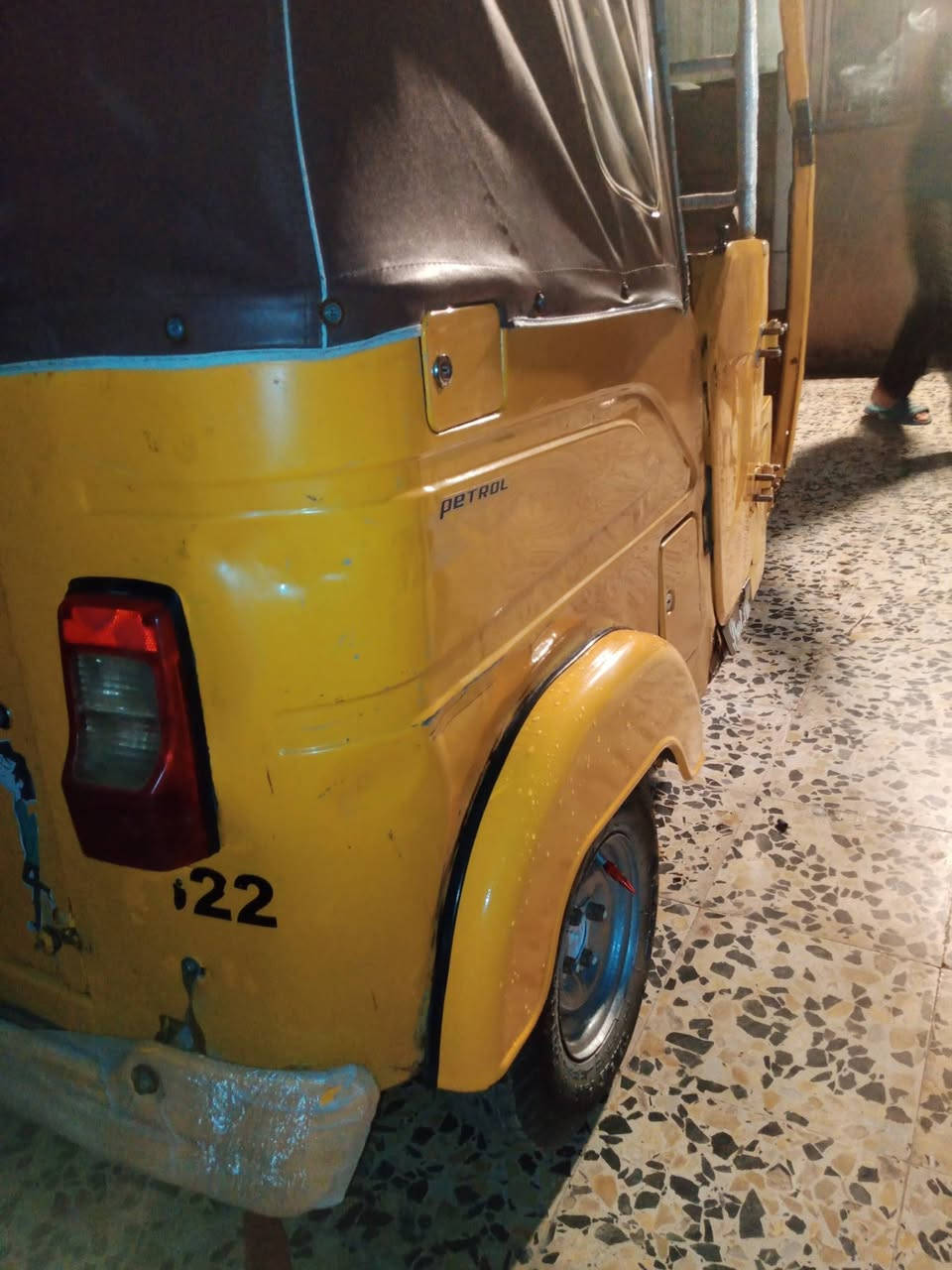 سلام عليكم شوف صور وأخبرني نضيفه مجفته فقط لغد بي معجون ولباقي كفاله مكينه ناعمه مجفته مره وحده سعره 6200 وبيه مجال قليل ***********
