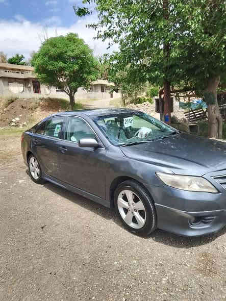 تۆیۆتا کامری نەوتی مۆدێل 2011 Le کراوە بەسپۆرت 
کامل بۆیاخە سەیارەکە سەنەوی ڕەقەمی تا 2030 بەناوی خۆمەوەیە گێڕو مەکینە بێ عەیب نەکراوەتەوە تەقەو ڕەقەی بەشەرت تەبرید بەشەرت 
سعری 83 وەرەقەو معامەلە
شوێن { ڕزگاری کەلار }
***********

كامري 2011لةون نفطي   Leمةصبوغ عام سةنويةورةقم جديد2030
سةيارةبسمي گير محرك تةبريد بشرت سةعر83بيهة مةجال
مةكان رزگاري /کةلار
رةقم موبايل/*********** كالار
