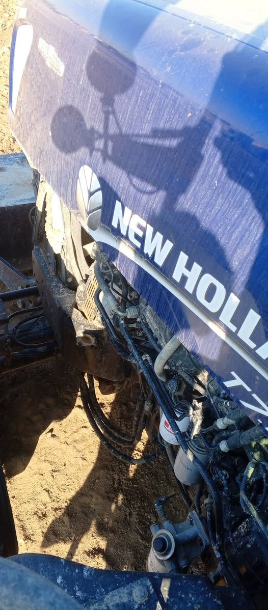 سلام عليكم مكينه البيع مكينه خير من يم الله موديل 2013 مكينه مكفوله كفاله عامه من كلشي معا ترنبول ابو 9مكينه جديده شراء يتصل عله رقم ***********. ‏‪***********‬‏
