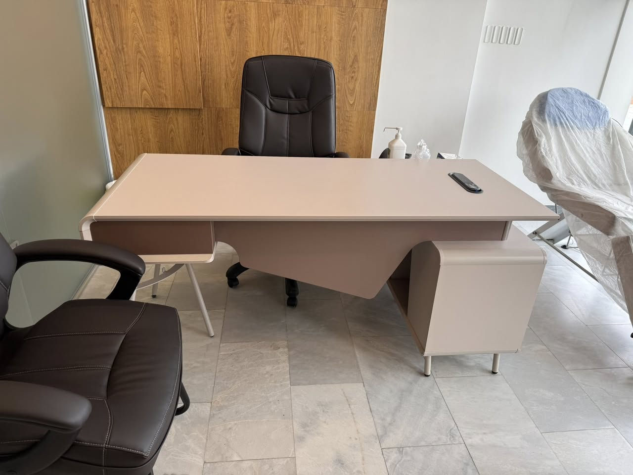 اثاث مكتبي جديد غير مستعمل من ڤانا والعالمية


**إذا كنت صاحب هذا الإعلان وتريد حذفه لأي سبب، رجاءا أرسل رسالة إلى الدعم الفني**