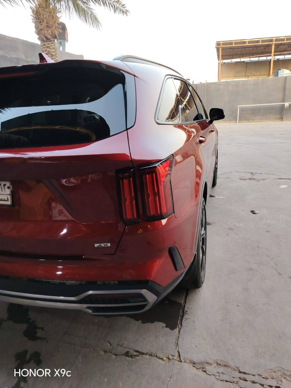 سورنتر 2023 مواضفات SX وارد امريكي....
للبيع...

اسم السياره : كيا سورينتو
مديل السياره : 2023 
الوارد : امريكي
موصفات السياره : SX PRSTEG فول السياره
1- رادار امامي
2-رادار خلفي
3-تحكم ستيرن
4-داخل السياره ابيض
5-كشنات تدفئه
6- كشنات جلد
7-لون كرزي غير محدد يعني طوخ
8- شاشه دجتال الكترونيه
9-بنراما
10-السياره عليها كت بلاك ادشن بلادي
11-مكينه 2.5L Turbo
12-مرايا الجانب شفط
13-دخول ذكي
14-كشنات ملكي ابيض منفصل يعني VIP
15-سعر 280$الف دولار 
16-ماشيه 14000ميل زيرووو
17-السياره مو هايبردددد
18-السياره 7 راكب
19-ابيع بدون رقم 
⚠️للعلم السياره دخول جديد جديد
حادث السياره بس مبدل بنيد وصور الحادث موجوده
التواصل : ***********
