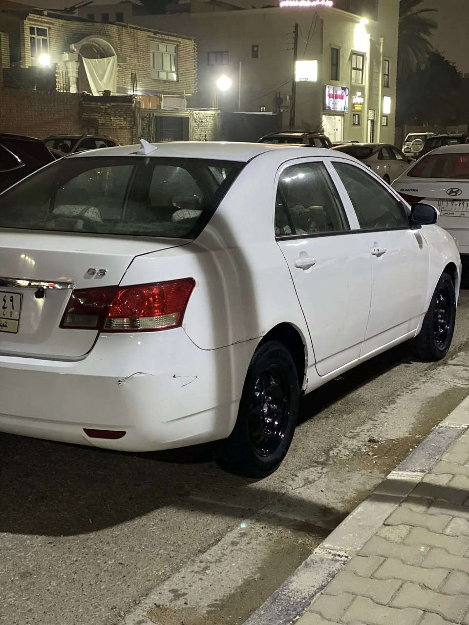 سلام عليكم بي واي دي 2013جي 3 سياره تخبل مال جنابه متعوب عليه مواصفات السياره👇🪬❤️
تحكم استيرن تحكم مري جوانب

فتح سقف سلايت 

بصمه 

سنتر لوك بصمه

كير ومحرك هوندي ياباني تحويره تخبل تجي وشوف بعينك سياره متعوب عليه كلش 

سستم سماعات 🔊+شاشه +كامره خلفيه 

ويل وتاير جدد باله ستوني شادهن 

تبريد وي السويج ثلج🥶

حداديه خير من الله دواخل نضيفه من اكلك سياره متعوب عليه يعني متعوب عليه تجي وشوف بعينك شرط احلى من الصوره  وترايك للبصره واني خادم العنوان النجف الاشرف السعر انتصل وبيك خير وتدلل اعيوني اشلعهن رقم التلفون ‭٠٧٨٠ ٣٢٢ ٨٢٥٤‬🪬❤️
