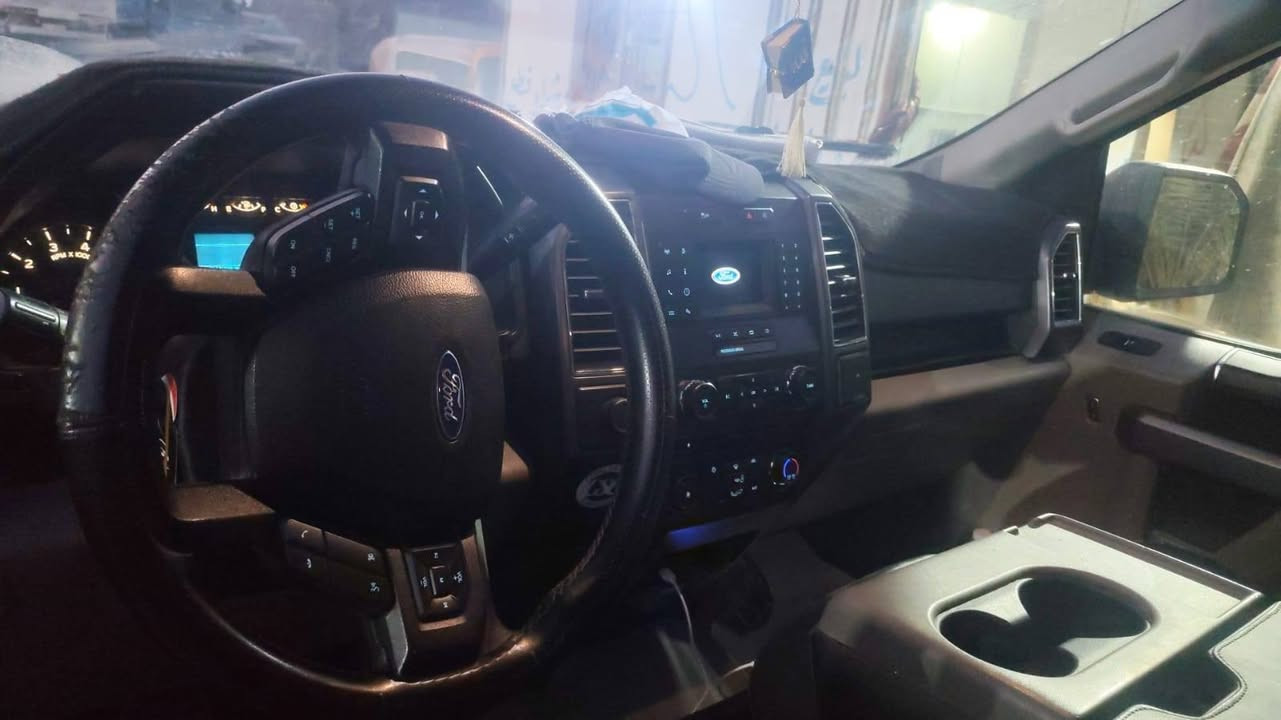 فورد f150
v8
موديل 2020
فول السياره ميحتاج اذكر مواصفاتها سونار مرفق بلمنشور 
بيع او مراوس للاستفسار ‏‪***********‬‏
