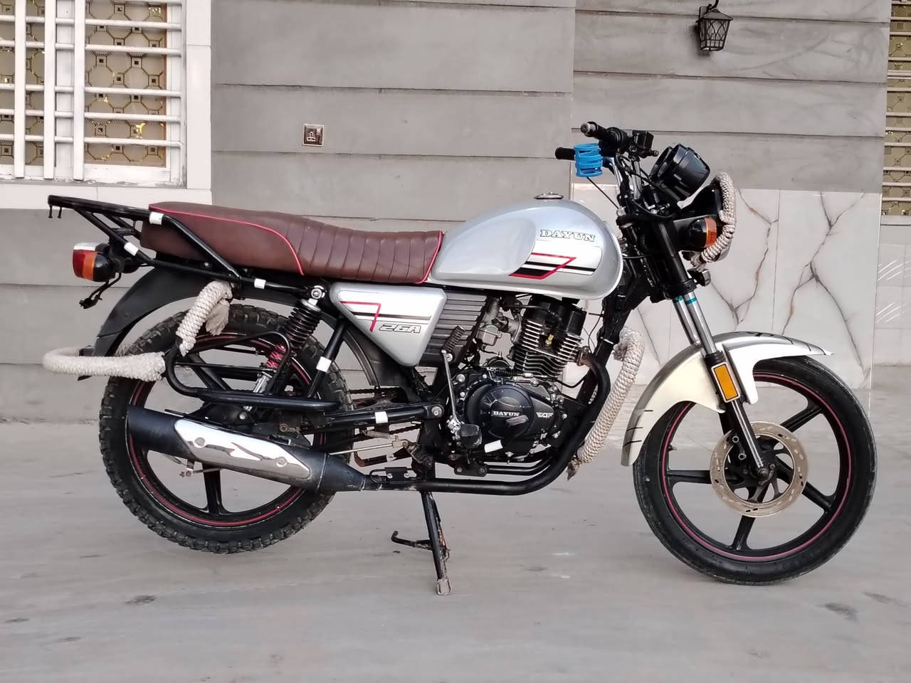 البيع دايون نفخ مديل ٢٢ مكفولة مكينه مامفتوحه أوراق اصولي  جاهزه لترقيم كهربائيات كله شغاله مكان كربلاء الحسينية *********** السعر مليون أو ٤٥٠
