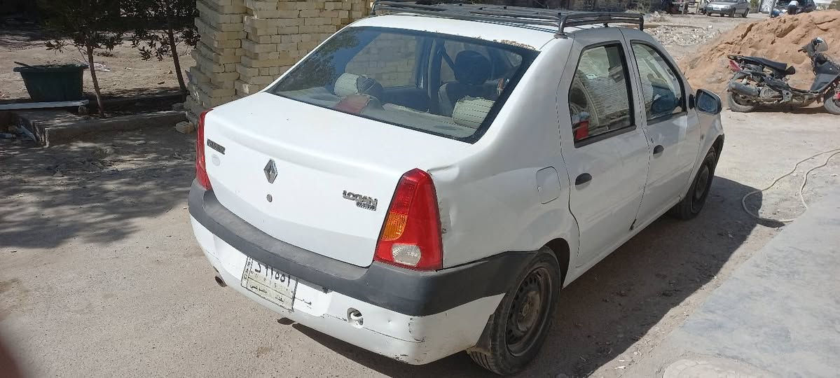 سلام عليكم
سيارة. رينو للبيع موديل ٢٠١٠
كامل كلشي بيها شغال 
 هاتف ***********
