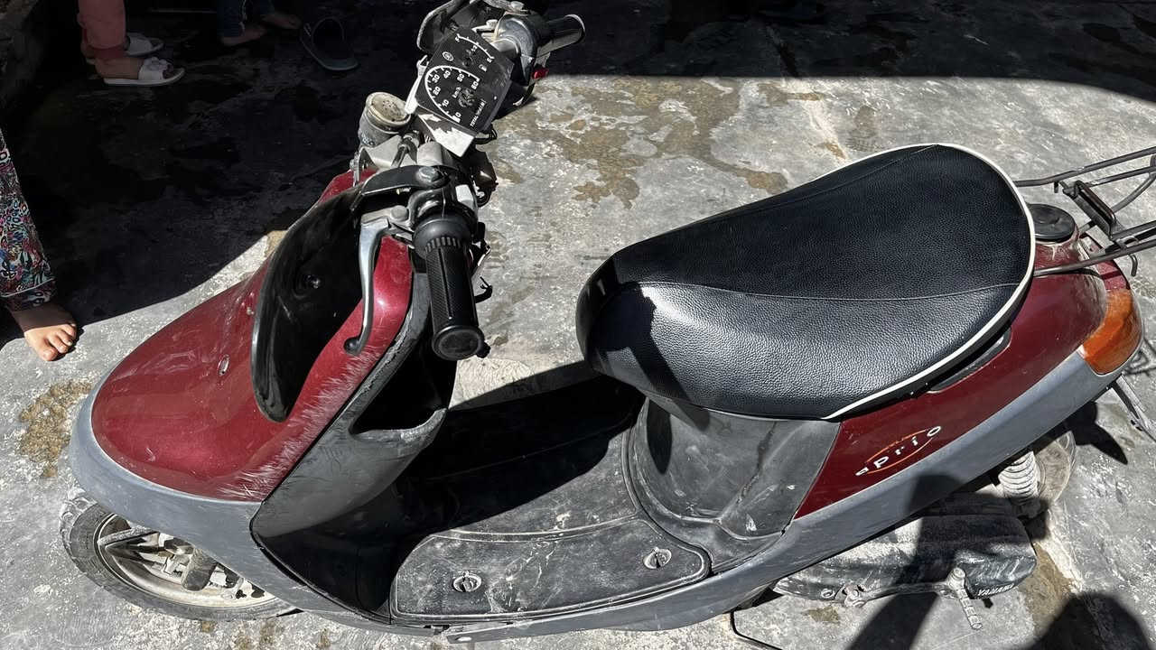 بطه موديل 2003 بيهه حادث بسيط الدراجه حاولي ما مكينه مكفوله لا مفتوحه لا اي شي شغله سلف هندر فقط هاذه لحادث
كدامكم كربلاء حولي ل100
السعر 275 راقم الاستفسار ***********
