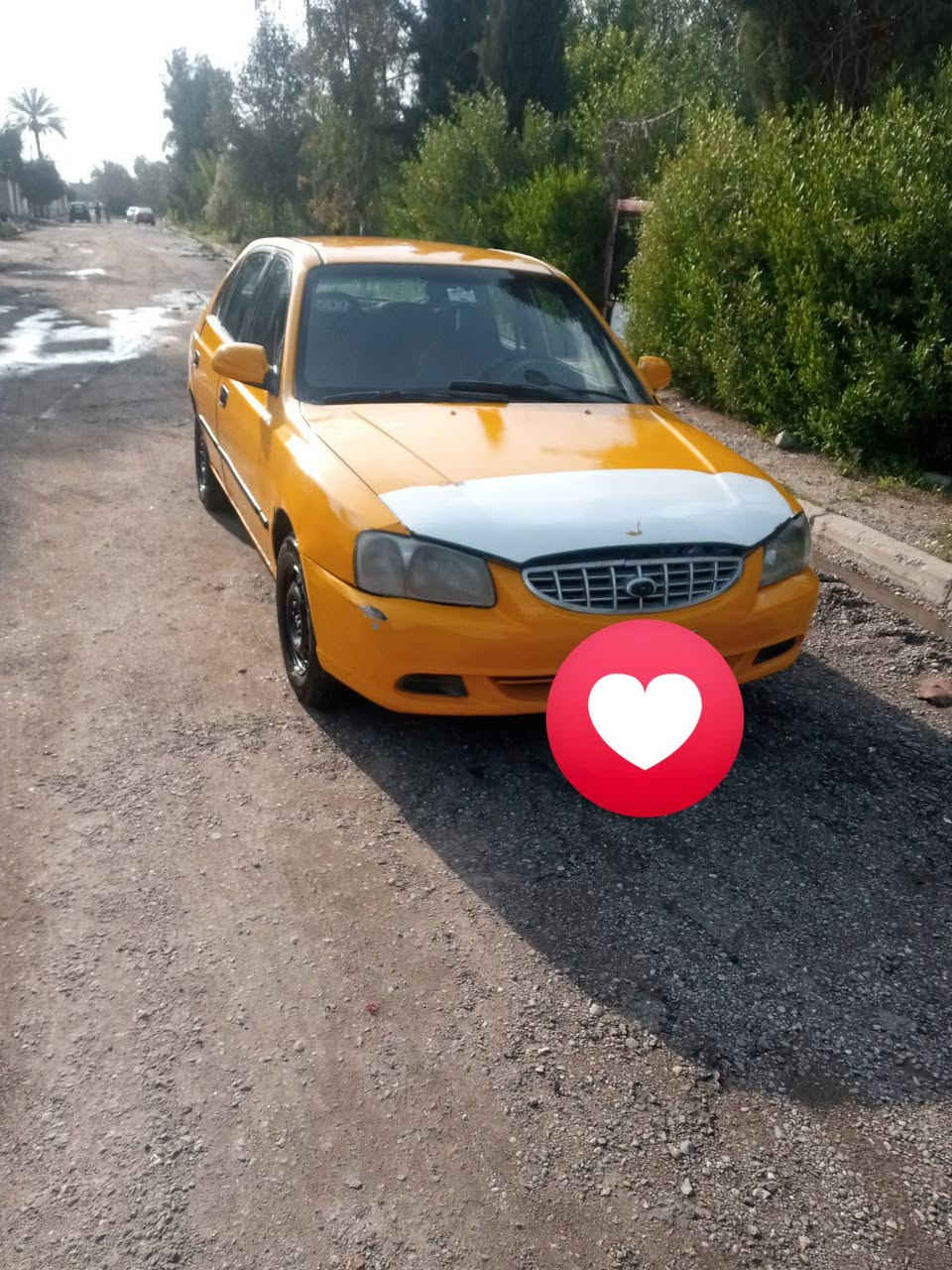 للبيع هونداي فيرنا ٢٠٠١ رقم كركوك سياره نظيفه كير عادي ومحرك بي خيط بخار قليل كهربائياتها شغاله صدرنص عمر سياره مال شغل السعر ٣٥وبي مجال نقابه مصفره العنوان كركوك  رقم الهاتف ***********بي وتساب
