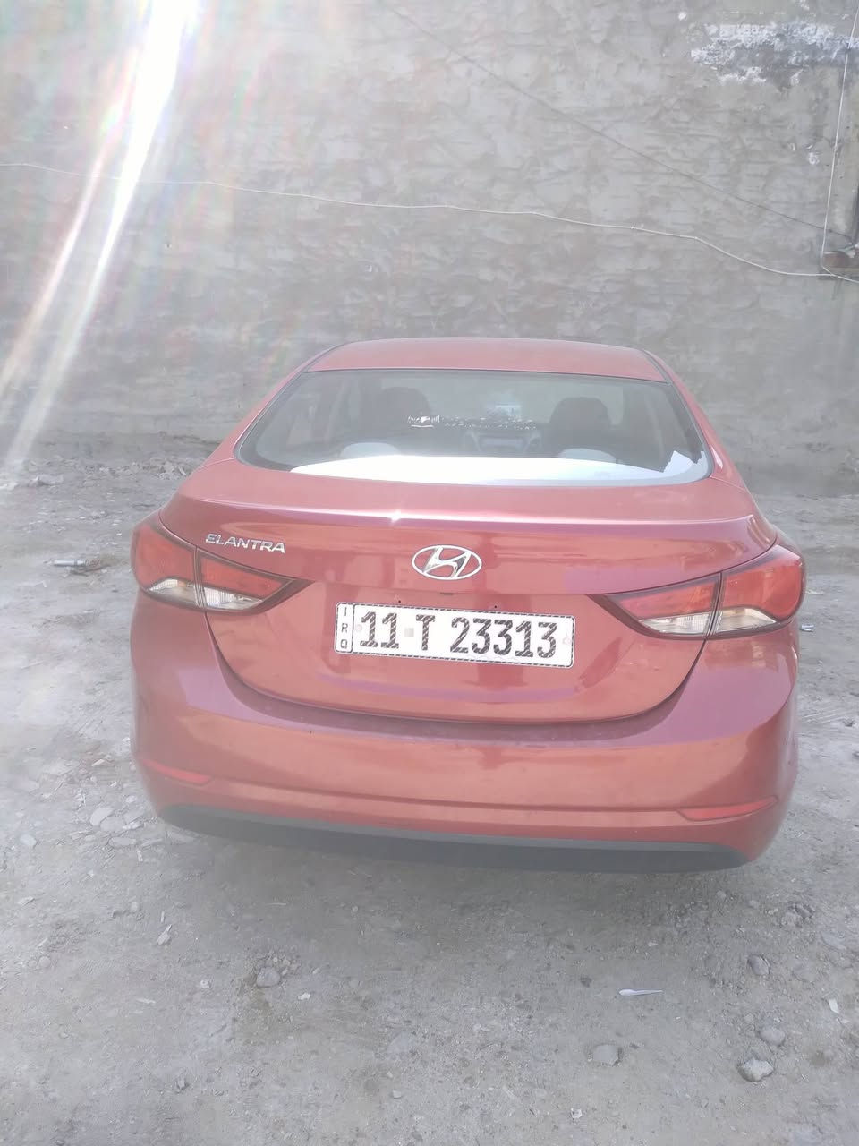 السلام عليكم  للبيع النترا
خليجي 
موديل ١٥ 
تريد قطعتين 
مري شفط 
مكفوله من الصبغ 
محرك ١٦٠٠
السعر ١٣٠ 
رقم بغداد *********** 
مكان بغداد حي الجهاد
