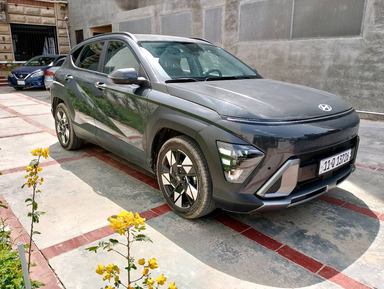 هونداي كونا 2024 وارد امريكي 
ماشيه  25 رقم بغداد باسمي 
السعر 165

🟢مواصفات
🟢 محرك 2000 دوش
🟢 بصمه تشغيل + تشغيل عن بعد
🟢 هند بريك بصمه 
🟢 شاشه دجتل متصل اندرويد وكار بلي  
🟢 كامرة خلفية دوارة ثلاث وضعيات
🟢 كشن السائق كهرباء
🟢 رادارات اماميه وخلفيه وجانبية 360°
🟢 تحديد مسار  وتحذير عند خروج عن الخطوط+ توقف ذاتي عن الاقتراب 
🟢  انضمه قياده درايف مود
🟢  اوتو هولد + نضام صعود منحدرات 
🟢 نقطة عمياء +اشاير بالمري 
🟢 تبريد بيانو مناخي منفصل قطعتين امامي وخلفي
🟢 شاحن واير ليس وتايب سي
🟢 فول تحكم ستيرن 
🟢 اوامر صوتية
🟢ويل كب حجم 18 
🟢استيرن رجاج عند الاقتراب من سياره

الضرر بالجاملغ الامامي ايرباك سليم صور الحادث بالمنشور سيارة جديدة استخدم شخصي
التواصل *********** متوفر واتساب 
