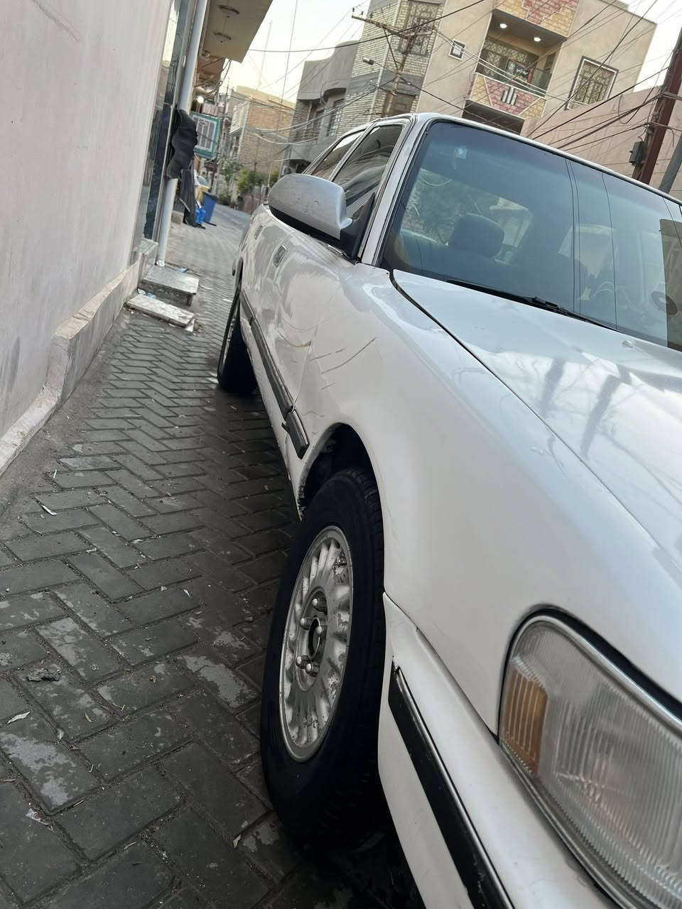 السلام عليكم. كروسيدى موديل 1989  مصبوغة عام  محرك ونجي. 2000 /6سلندر تبريد شغال  كير ومحرك خير من الله نضيف كلشش جديد شادة.   السعر 45 او مراوس  بيجو بيضة صفرة اي شي  رقمي ***********.
