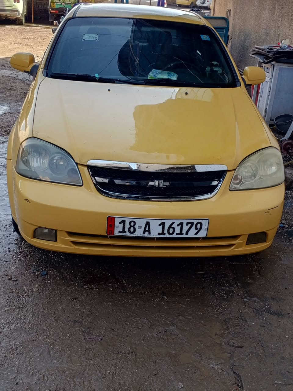 سلام عليكم  سياره نوع اوبترا خليجي موديل ٢٠٠٩ مكينه وكير خير من الله وصل خط وبحث مصفره سعر ٦٢وبيه مجال رقم ***********
