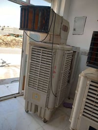 مبردة • شغالة • نظيفة