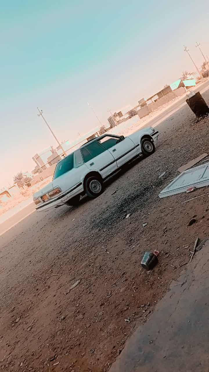 السلام عليكم.سوبر ٨٧كير ومحرك بطه
رقم نينوى احمر السعر10 قفل ***********
