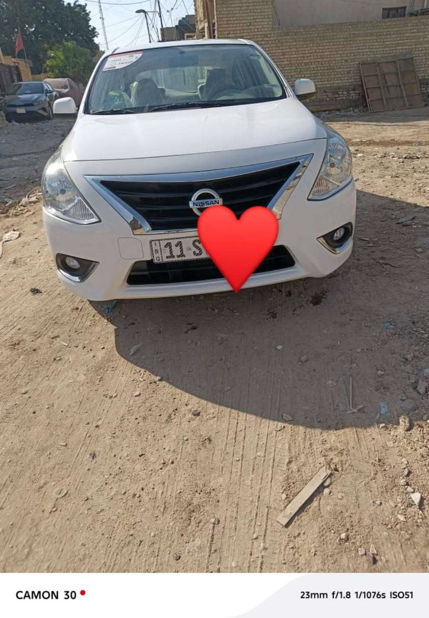 السلام عليكم نيسان سني هندي موديل 2023 ماشيه28 رقم بغداد بأسمي السياره جديده ماعده طختين اصغار السعر 128 رقم  الهاتف ***********
