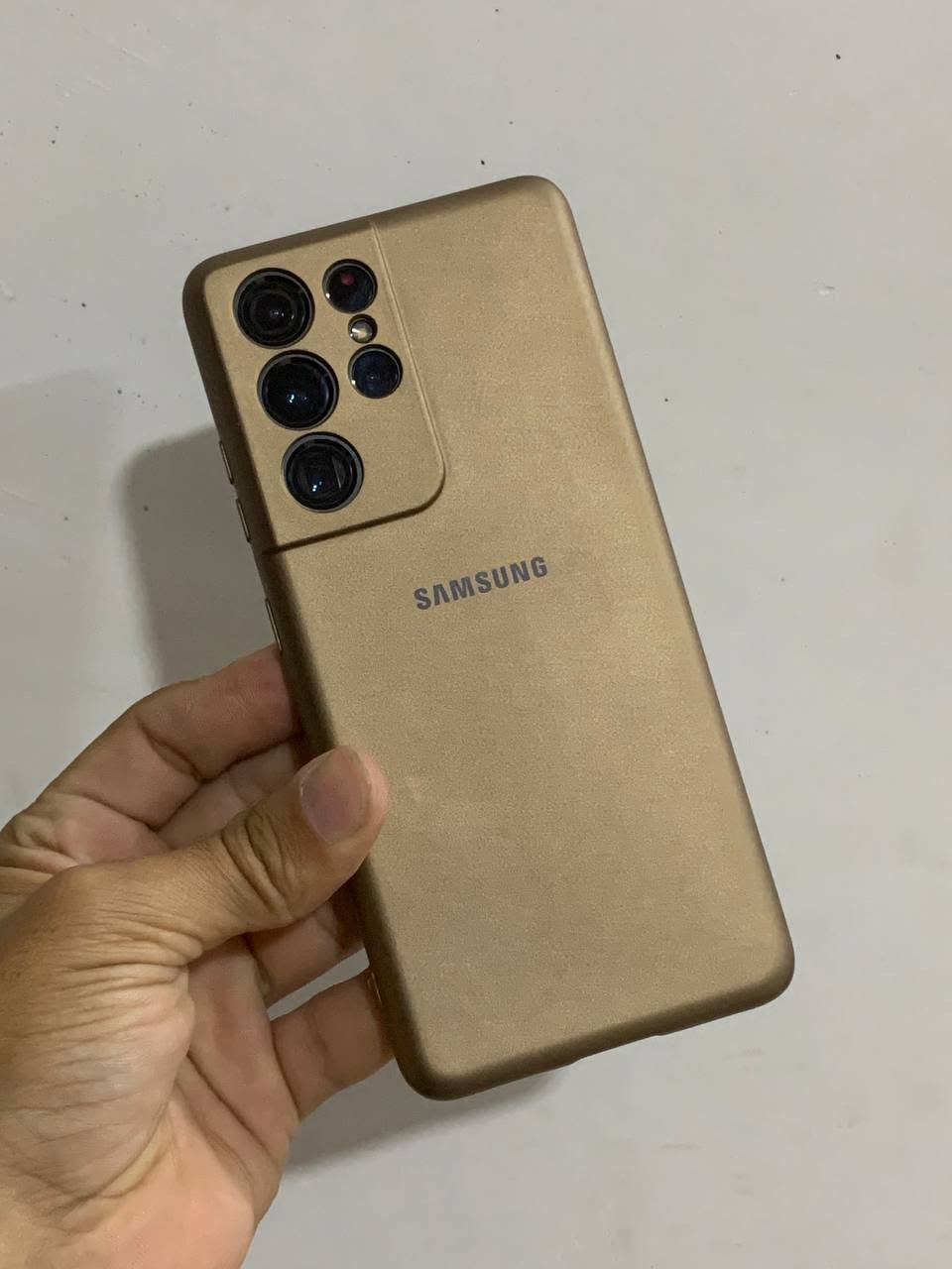 السلام عليكم 
للبيع: Samsung Galaxy S21 Ultra 5G - 256GB - 8GB RAM
شرق اوسط
- معالج قوي 
- ذاكرة 256GB + رام 8GB
- الجهاز نظافة 90% مثل مموضح بلصور لا مفتوح ولا مبدل بي شي
دبل سيمكارت + داعم eSim
بدون غراض
الكاميرا 📷 / خلفية رباعيه 108 + 12 + 10+ 10ميكابكسل
الكاميرا الاماميه/ 40 ميكابكسل
البطارية 🔋/ 5000 مللي أمبير

 للبيع او المراوس

السعر 400


**إذا كنت صاحب هذا الإعلان وتريد حذفه لأي سبب، رجاءا أرسل رسالة إلى الدعم الفني**