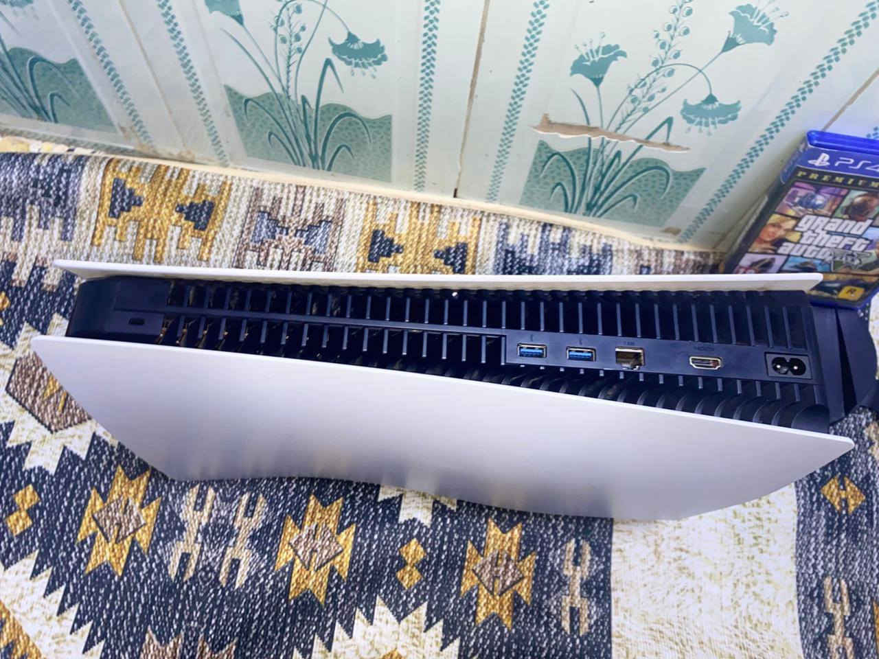 سلام عليكم بلي فايف فإت جديد صاله سبوعين من شترينا سعر ستميه وبي مجال


**إذا كنت صاحب هذا الإعلان وتريد حذفه لأي سبب، رجاءا أرسل رسالة إلى الدعم الفني**