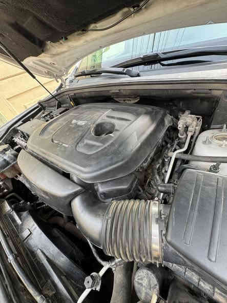 السلام عليكم 
جيب  لاريدو  2019 خليجي

￼ Limited, plus

العداد 140,000 Km

السعر 29,000 وبيها مجال للشراي

العنوان بغداد البلديات

للاستفسار واتس اب على الرقم التالي

***********
