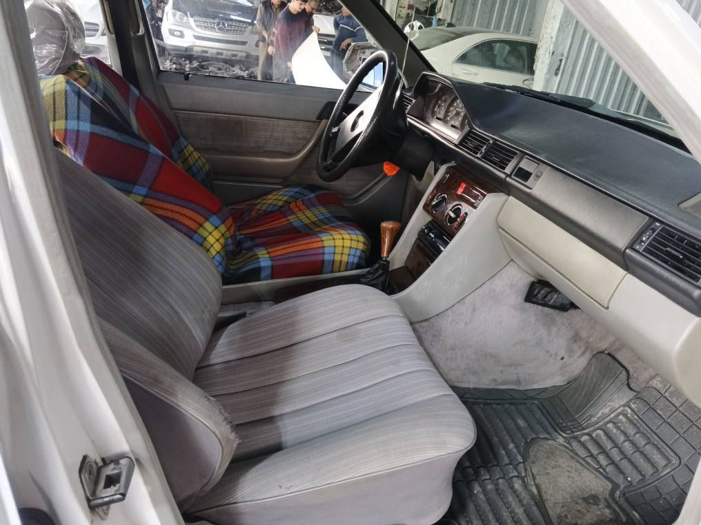 کوپەی مۆدیل 87 بێ بۆیاغ سلایت abs  بێ لێدان 6 گێر حادی لەهەولێرم سەحری 62 محمەلە *********** أربيل, العراق
