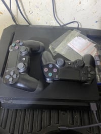 PS4  500 كيكا  سلم  جهاز نضيف  سعرة 250 الف  بكاني بغداد مدينة صدر  رق...