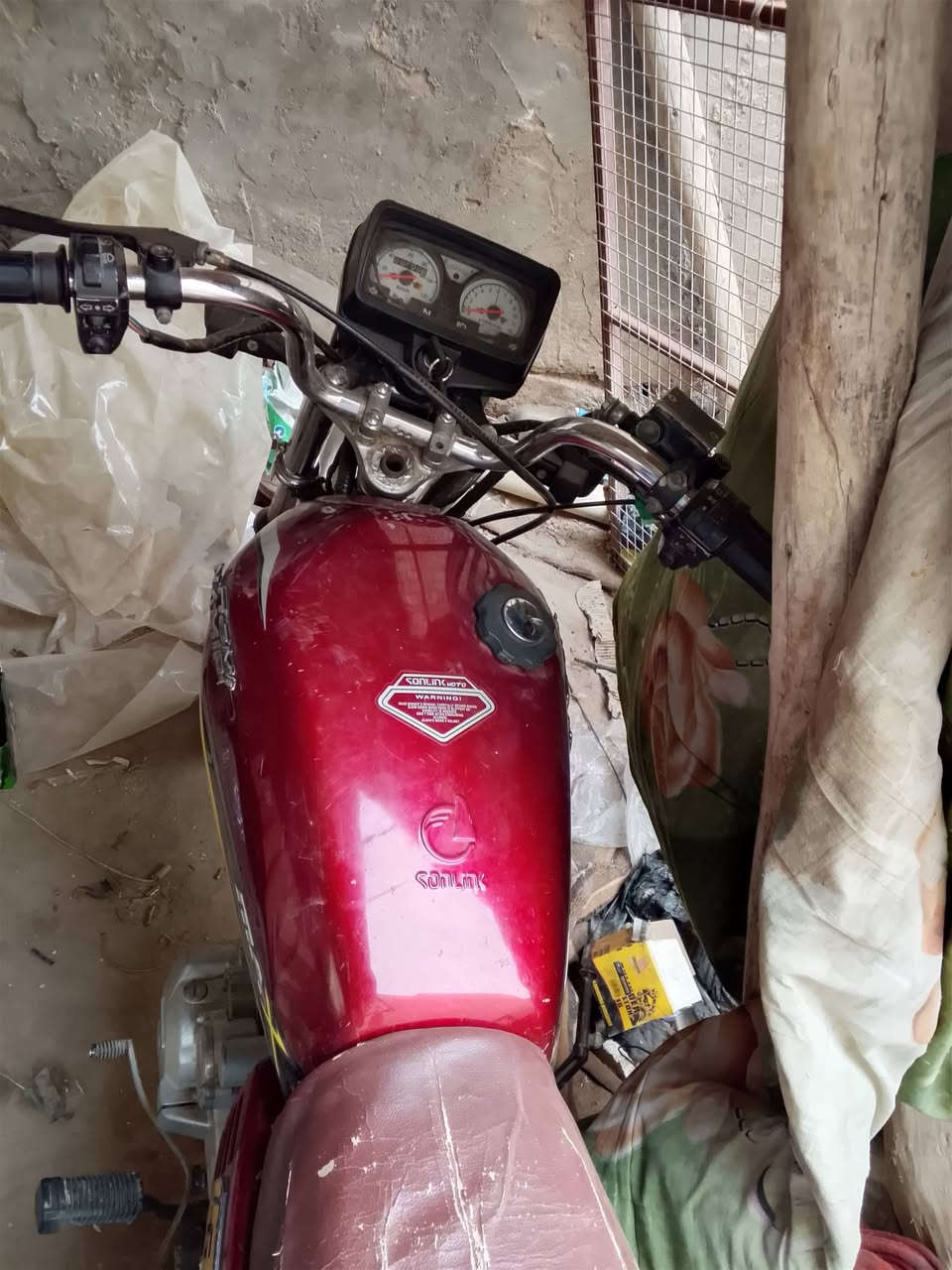 السلام عليكم دراجة سيفان للبيع أوراق اسكنر مديل 20220محرك خير من الله
سعره 400, وبيه مجال نقص باتري واير سرعة رقم الهاتف ***********
