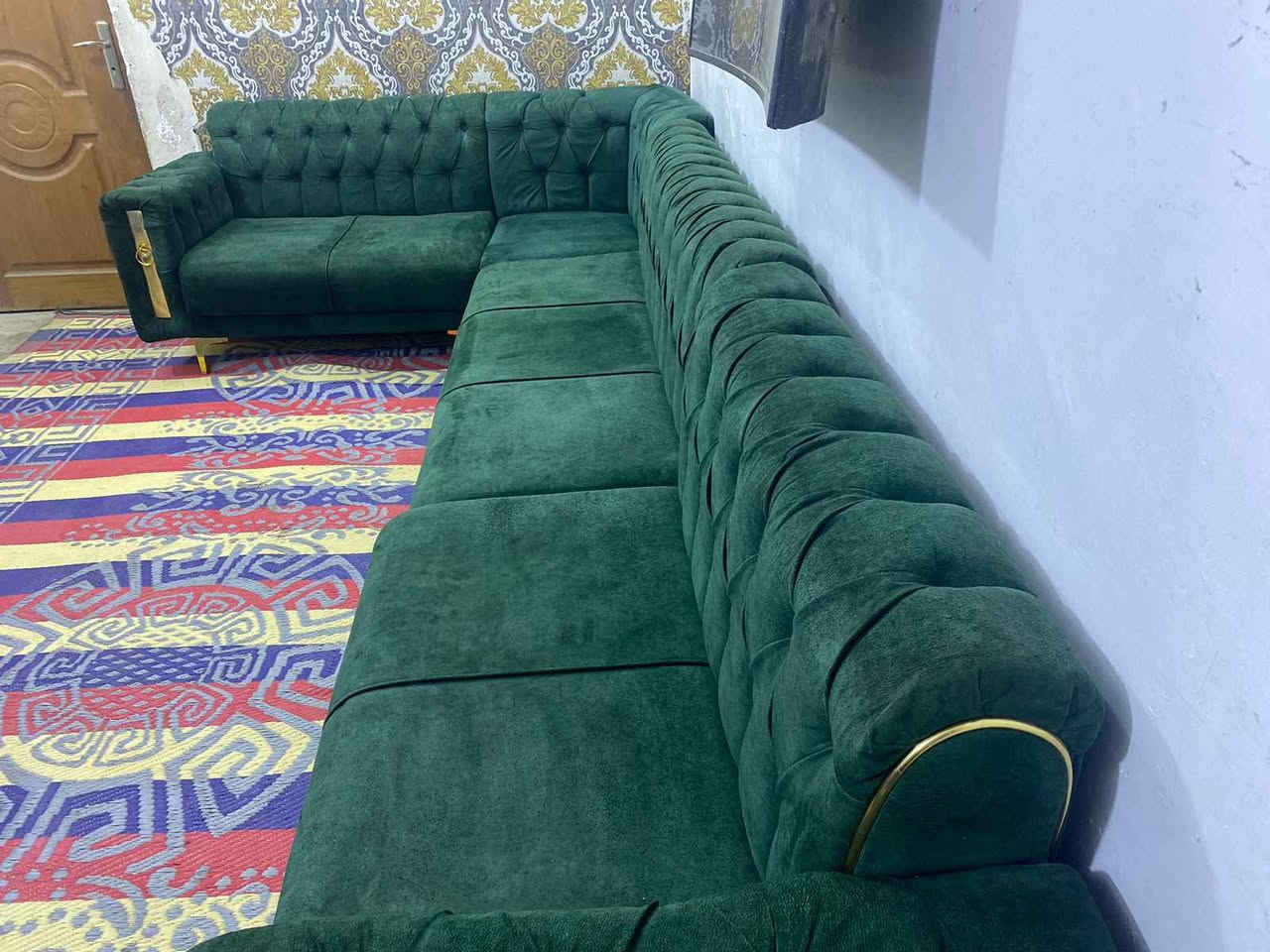 ديوان 9 مقاعد ستعمال قليل اخو الجديد شرط توصا مينشال كله بلوك ب 225 قفله
*********** بغداد, العراق
