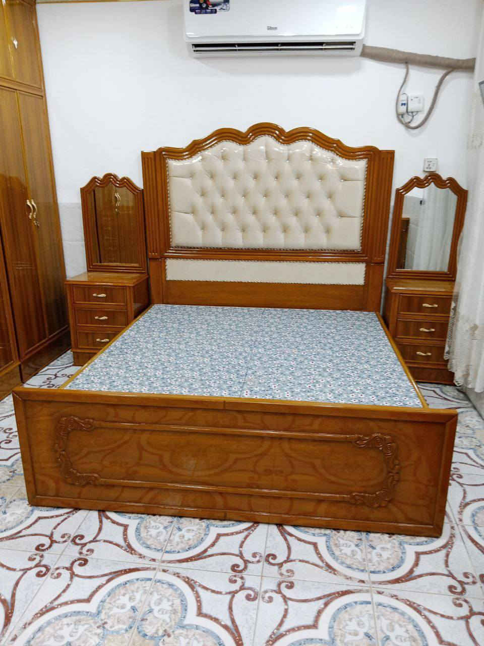 غرفة نوم تسكام عراقي استخدام قليل مابيها ضرر نظيفه جدا مكان نجف الاستفسار ع خاص


**إذا كنت صاحب هذا الإعلان وتريد حذفه لأي سبب، رجاءا أرسل رسالة إلى الدعم الفني**