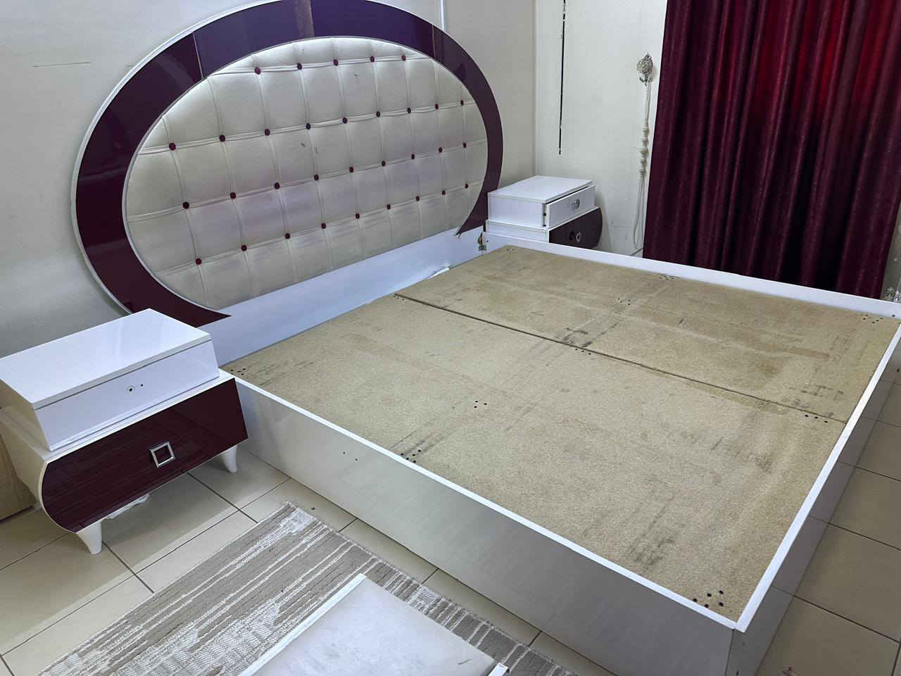 #غراض_اخو_الجديد

غرفة تركيا 8 قطع 
( كنتور _ميز تواليت_ درور_ مرايه _ كومديات 2 _ جرباية _ طابورية) 
 
الاستفسار خاص او الاتصال 
*********** واتساب 
***********

#ملاحضة 

للانظمام لمجموعه الواتساب 👇👇

https://whatsapp.com/channel/0029VaCzlEbDJ6H1gPNIRj0f
