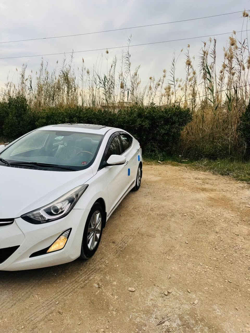 السلام عليكم 
الانتره 2015 خليجي للبيع كفاله عامه حتى الداعاميات من الصبغ والتبديل  رقم بغداد جديد انكليزي بسمي، المواصفات... فتحه /اشاير بل مري /مري شفط/تحكم ستيرن/تبريد قطعتين/شاشه كامره خلفيه /داخل صاج/محرك 1800 وباقي المواصفات 
المعروفه فول عده البصمه السياره موجوده بغداد المنصور
السعر 100$ ورقة وبيها مجال 
التواصل واتساب فقط *********** إبو أيمن الجميلي
