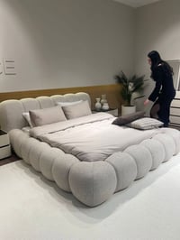 سرير مودرن • فخم ومريح • توصيل لجميع المحافظات