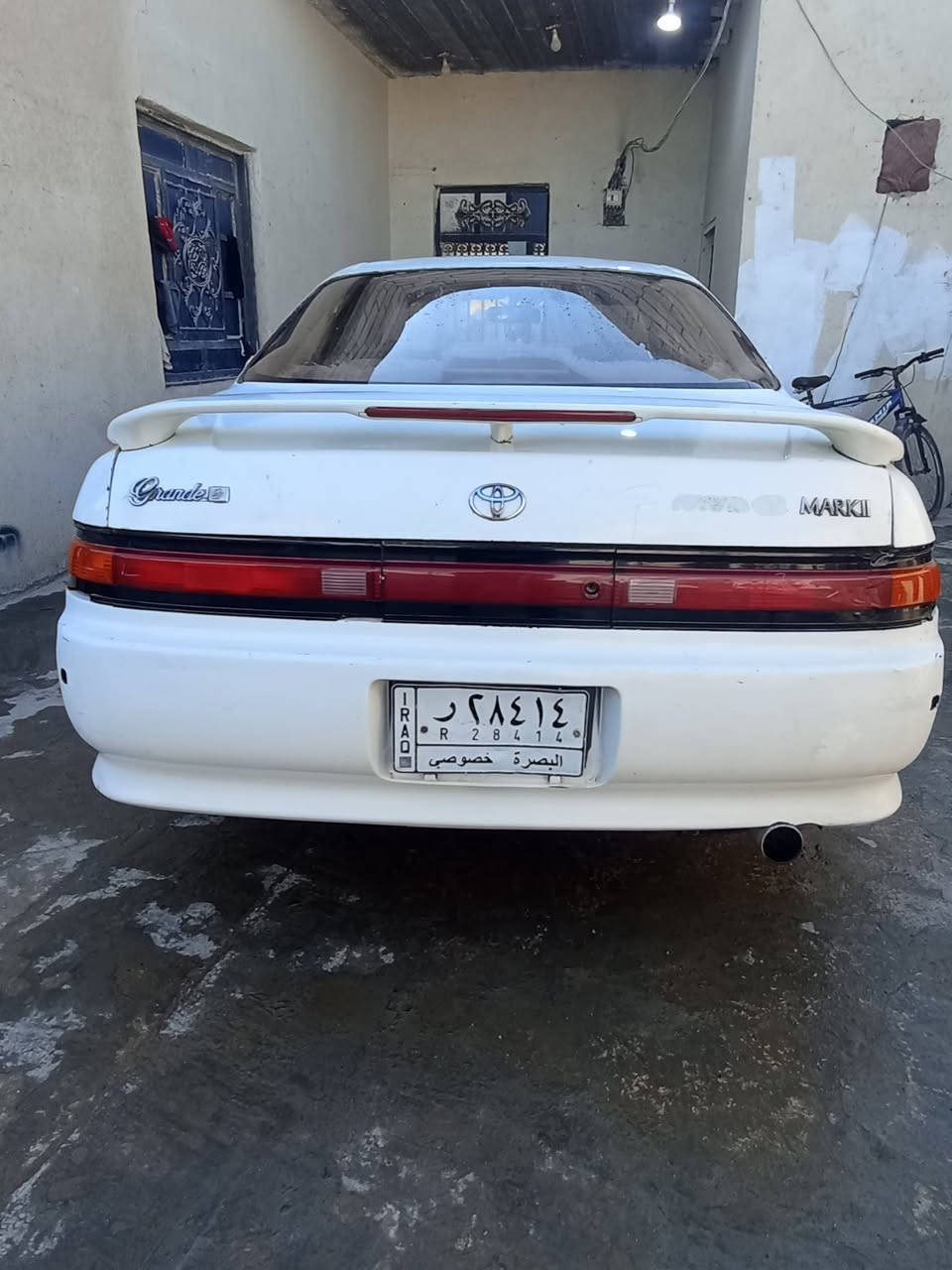 السلام عليكم مارك نفخ للبيع اومراوس رقم بصرة سنوية بعدها مانتهية مكفولة من الكص والضربة القوية والصبغ العام علماً(نقل جثة بدنه كاملة)راعيها يمي محرك وكير ثنين ونص بالكارتون تبريد شغال حدادية تخم تاير بدي دواخل حلوه، السيارة حلوه وجاهزة السعر 37وبيها مجال  الشراي يتصل ويدلل*********** البصرة الزبير
